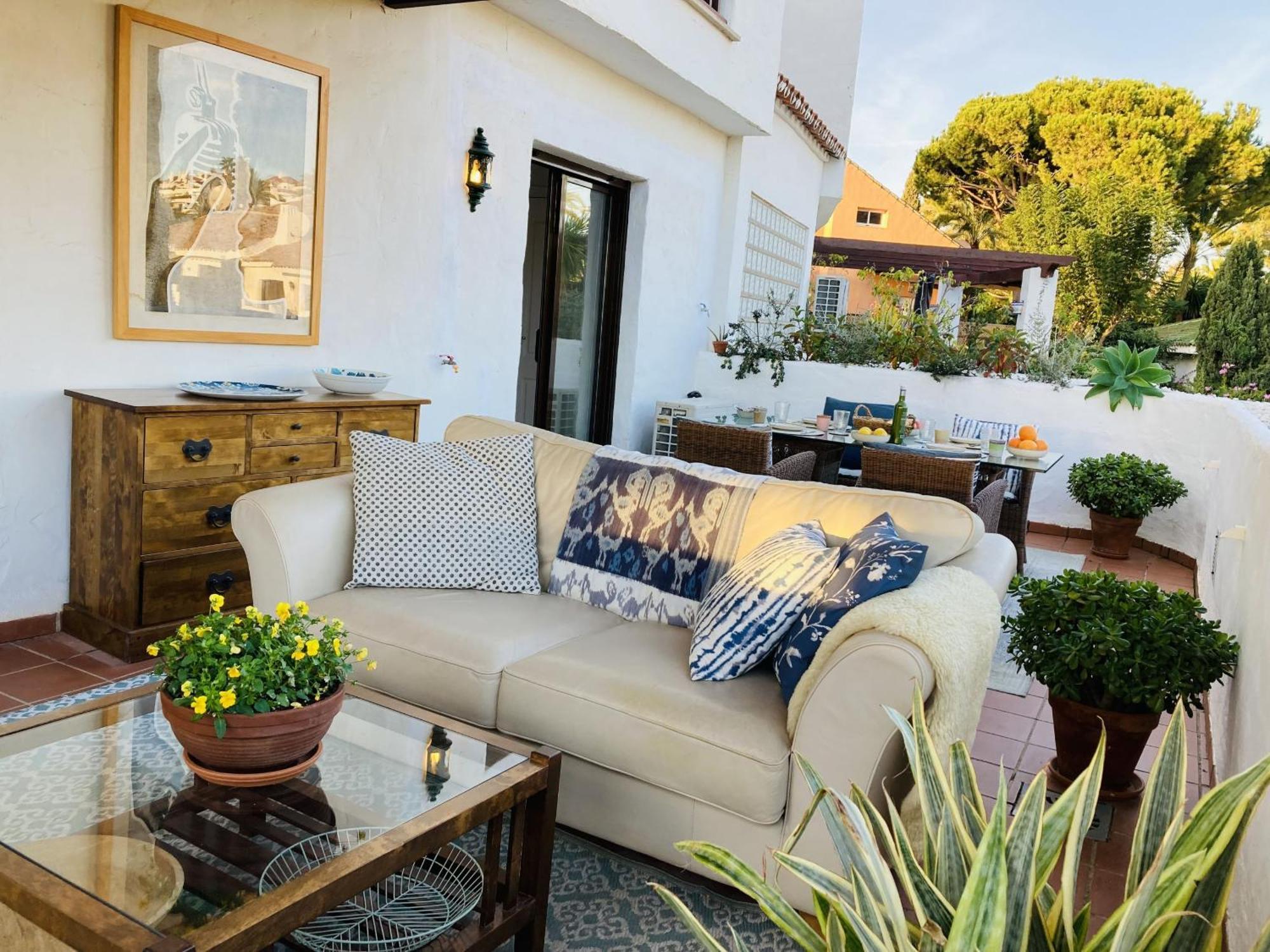 Las Lomas - Pool, Terrace & View Marbella Bagian luar foto