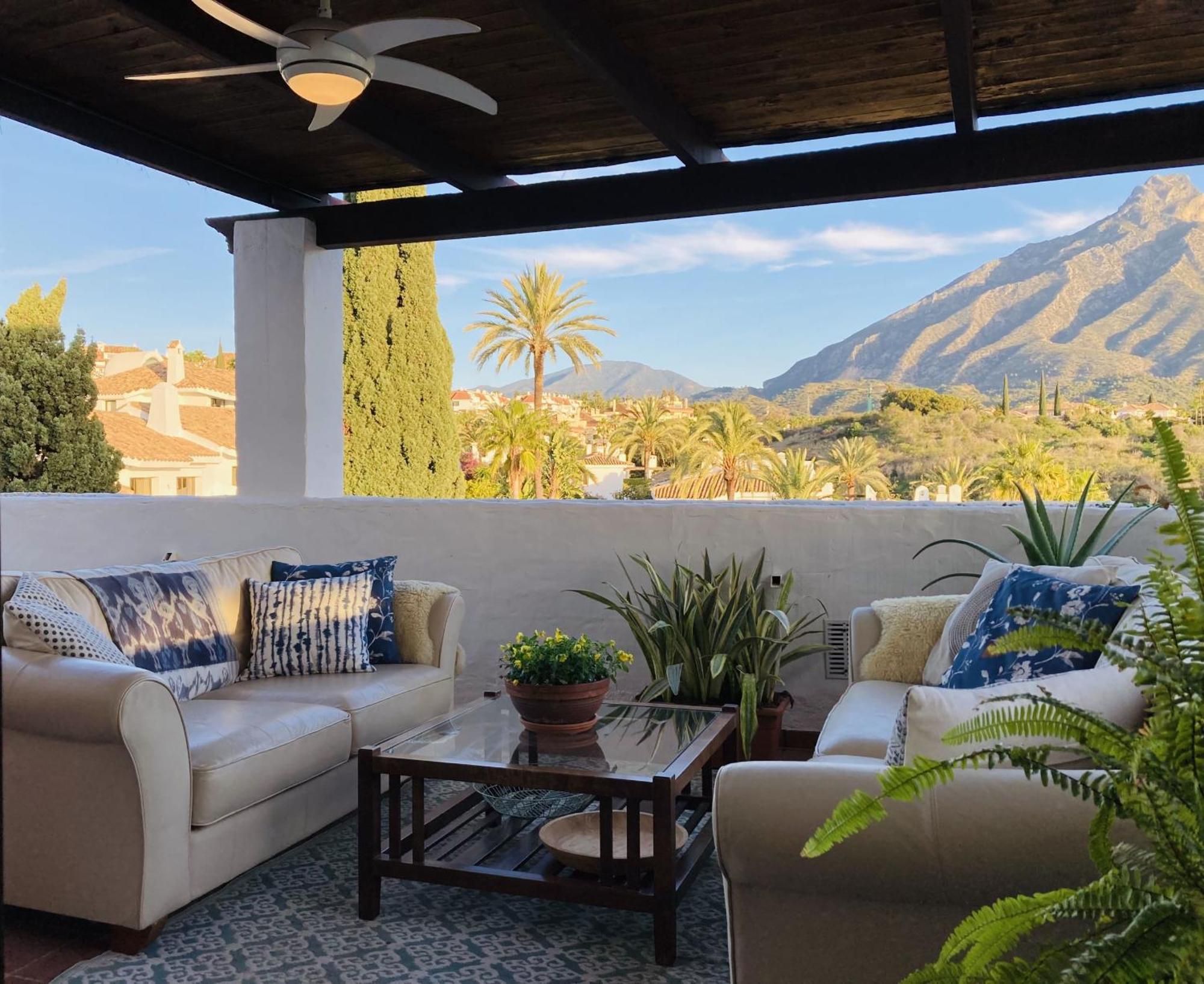 Las Lomas - Pool, Terrace & View Marbella Bagian luar foto